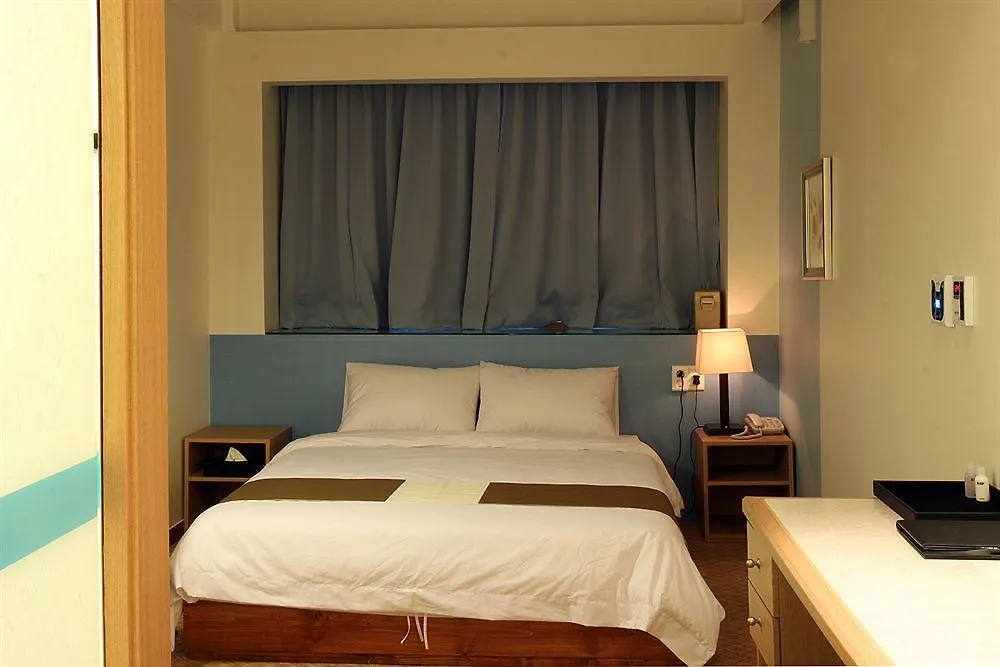 Benikea Hotel Kp Seoul South Korea